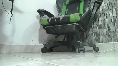 sr master cum its my old account online show from October 31, 1:39 am