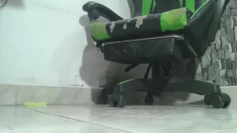 sr master cum its my old account online show from November 29, 3:42 am