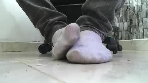 sr master cum its my old account online show from May 8, 2:39 am