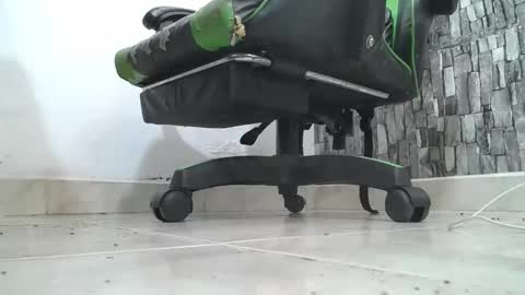 sr master cum its my old account online show from May 15, 6:26 pm