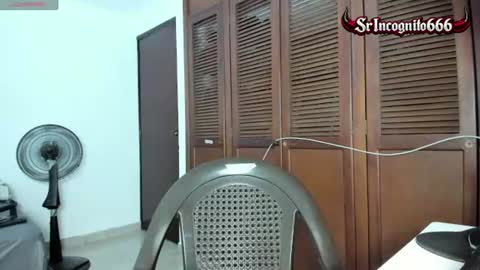 srincognito666 online show from July 23, 1:58 am