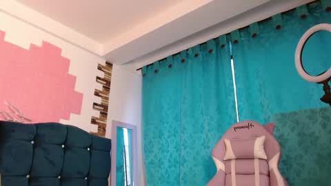 Snapshot of srta_fox chatting on January 11, 10:29 pm Srta. Fox online show from January 11, 10:29 pm