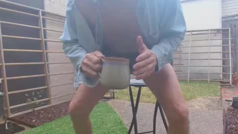 srtxshow online show from February 11, 3:06 pm