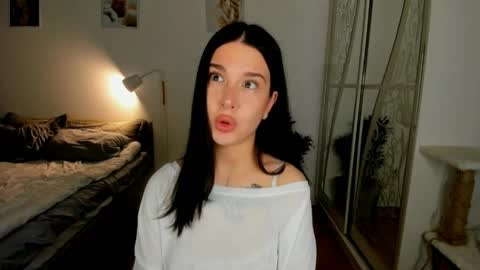 Hey guys i miss you so much  online show from May 5, 10:18 pm