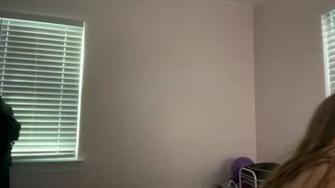 sstellar online show from January 10, 2:45 pm