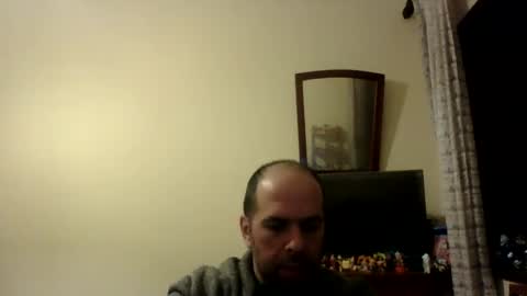 Snapshot of sstrasser chatting on January 5, 12:31 am ShYgUy online show from January 5, 12:31 am