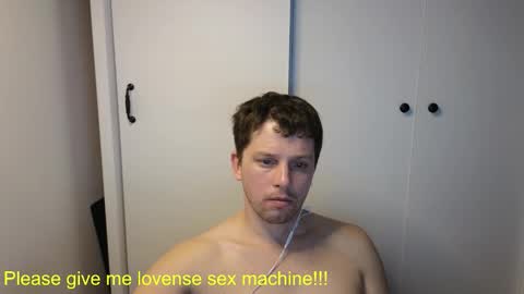 st1vemaster01 online show from March 16, 3:38 pm