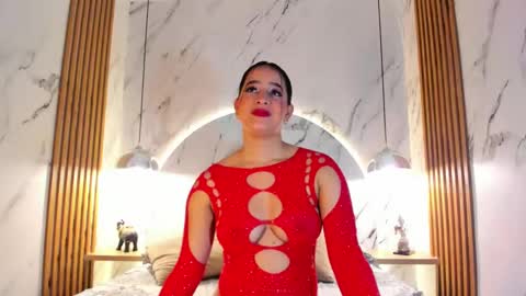 STAAR HOT online show from November 18, 12:53 pm