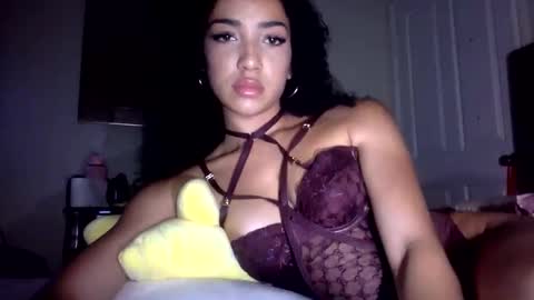 Dianaseshh online show from November 5, 6:35 am