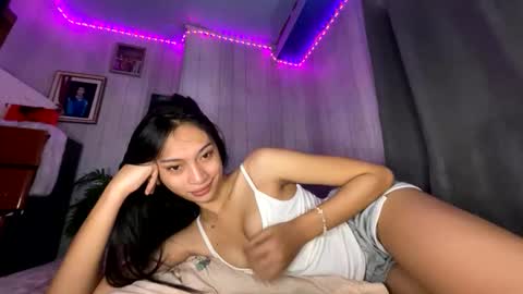 Snapshot of stacey_cravings chatting on May 11, 3:01 am stacey_cravings online show from May 11, 3:01 am
