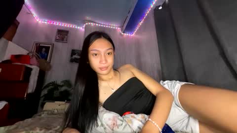 Snapshot of stacey_cravings chatting on May 18, 12:40 am stacey_cravings online show from May 18, 12:40 am