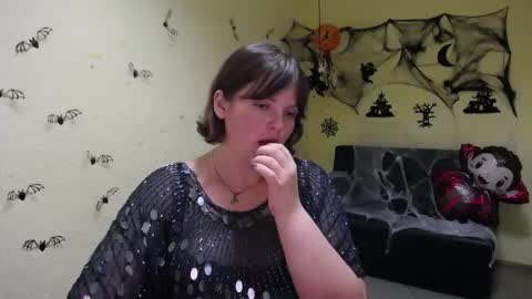 Snapshot of staceylex chatting on October 24, 6:21 am Stacey online show from October 24, 6:21 am