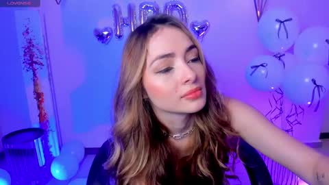 Snapshot of staceywood_ chatting on March 1, 12:56 pm Stacy Woods online show from March 1, 12:56 pm