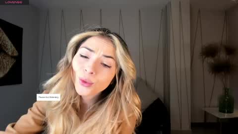 Stacy Woods online show from May 13, 11:07 am