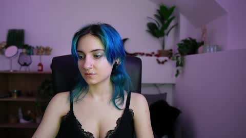 Snapshot of stacy__x3 chatting on April 6, 8:15 am stacy x3 online show from April 6, 8:15 am