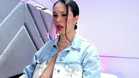 Stacy online show from March 28, 7:13 pm