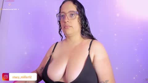 Snapshot of stacy_millerr chatting on February 23, 10:34 am Stacy Boobs online show from February 23, 10:34 am