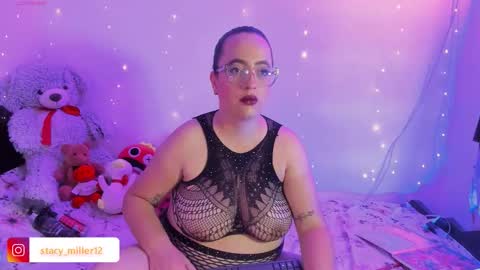 Snapshot of stacy_millerr chatting on March 20, 10:42 am Stacy Boobs online show from March 20, 10:42 am