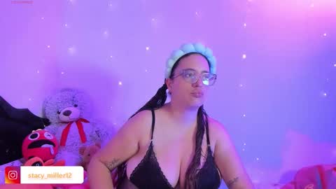 Snapshot of stacy_millerr chatting on March 21, 10:20 am Stacy Boobs online show from March 21, 10:20 am