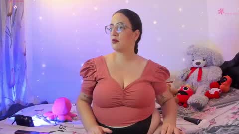 Snapshot of stacy_millerr chatting on April 16, 10:56 pm Stacy Boobs online show from April 16, 10:56 pm