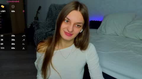 Snapshot of stacy_sexylips chatting on May 17, 11:34 pm Sexy lips online show from May 17, 11:34 pm