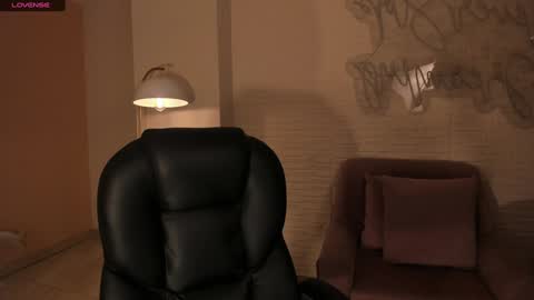Im Stacy online show from January 26, 10:02 am