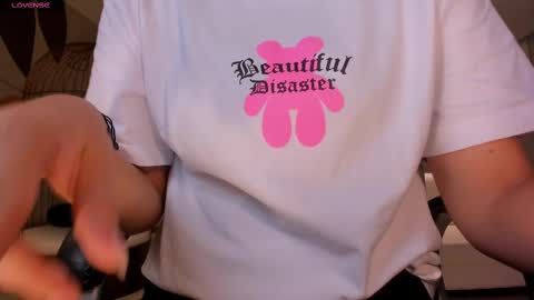Im Stacy online show from February 27, 9:54 am