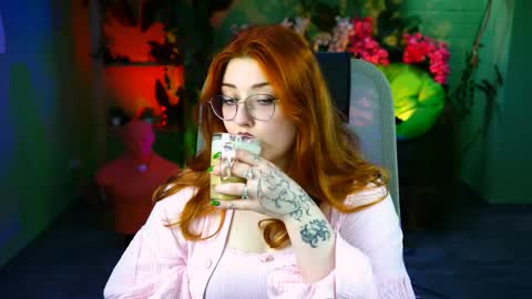 Stasey online show from April 4, 8:23 am