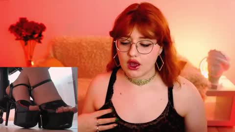 Snapshot of stacyjensen chatting on May 6, 12:32 pm Stasey online show from May 6, 12:32 pm