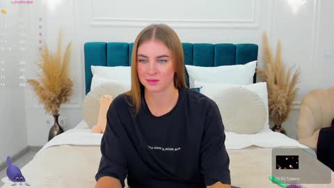 Stacy online show from December 4, 12:47 pm