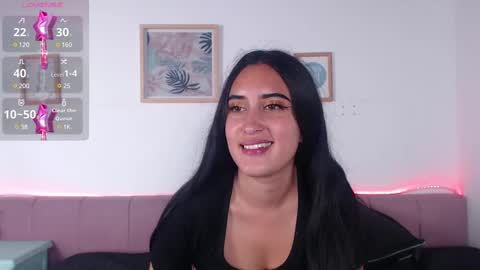 Stacy online show from February 18, 3:21 pm