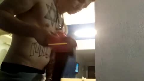 Straightupdownbad online show from November 30, 6:45 pm