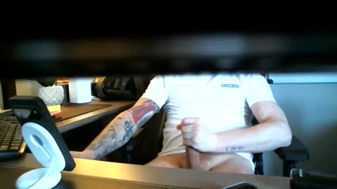 Snapshot of stamina902053 chatting on March 11, 9:32 pm stamina902053 online show from March 11, 9:32 pm