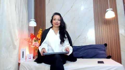Snapshot of stangela_rivera chatting on May 8, 11:48 am Angel Rivera online show from May 8, 11:48 am