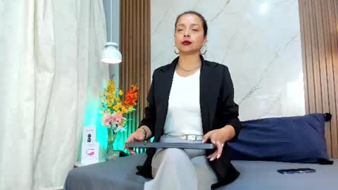 Snapshot of stangela_rivera chatting on June 26, 12:20 pm Angel Rivera online show from June 26, 12:20 pm