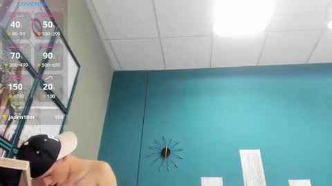 Snapshot of stanlycupper333 chatting on December 16, 3:22 pm Stanly online show from December 16, 3:22 pm