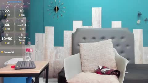 Snapshot of stanlycupper333 chatting on February 9, 4:40 pm Stanly online show from February 9, 4:40 pm