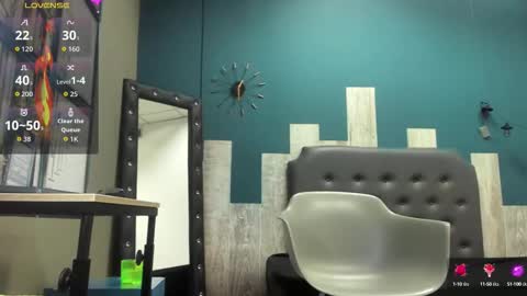 Snapshot of stanlycupper333 chatting on September 25, 11:14 am Stanly online show from September 25, 11:14 am