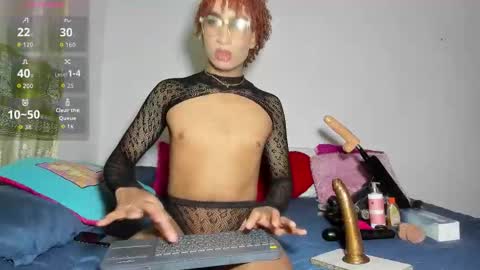 Snapshot of stannlyy chatting on November 1, 4:14 am Stannly online show from November 1, 4:14 am