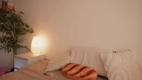 Snapshot of stanovaya300kg chatting on March 23, 1:26 pm Kristina online show from March 23, 1:26 pm