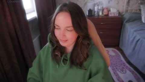 Snapshot of star_shopping chatting on March 30, 7:42 am Alice online show from March 30, 7:42 am