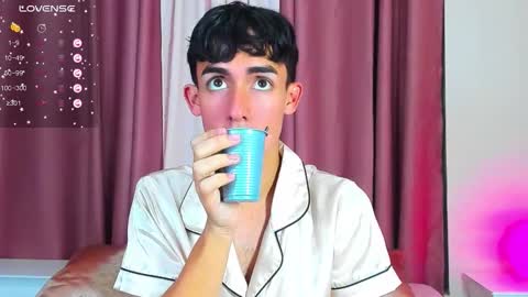 Ethan online show from January 9, 12:41 pm