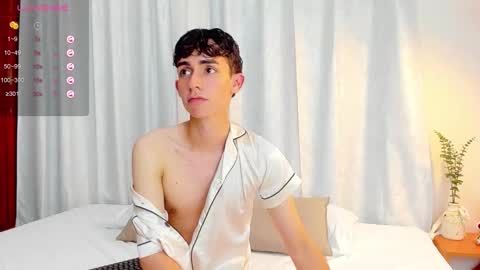 Ethan online show from January 17, 12:21 pm