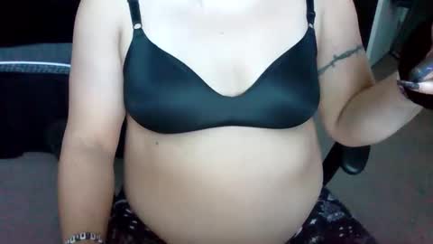 starella___saxxxton online show from December 30, 3:57 pm
