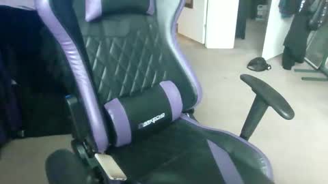 starella___saxxxton online show from January 9, 5:15 pm