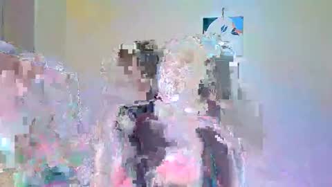 lia online show from March 19, 4:16 am