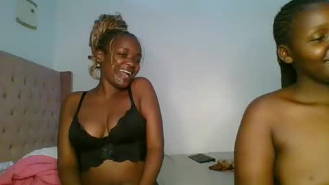 lia online show from May 7, 6:52 am