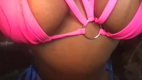 Snapshot of starjewelsxo12 chatting on March 26, 2:33 pm starjewelsxo12 online show from March 26, 2:33 pm