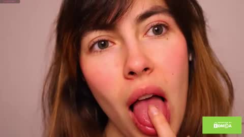 Nina online show from October 25, 2:30 am