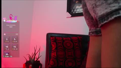 Snapshot of starliz27 chatting on October 31, 12:06 pm starliz online show from October 31, 12:06 pm